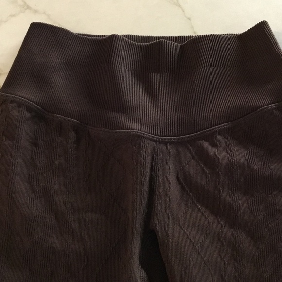 JoyLab Brown Textured Activewear Set - Picture 8 of 12